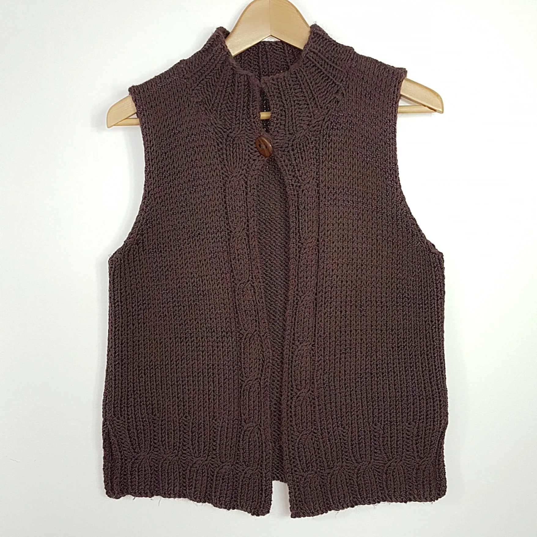 Cable Vest