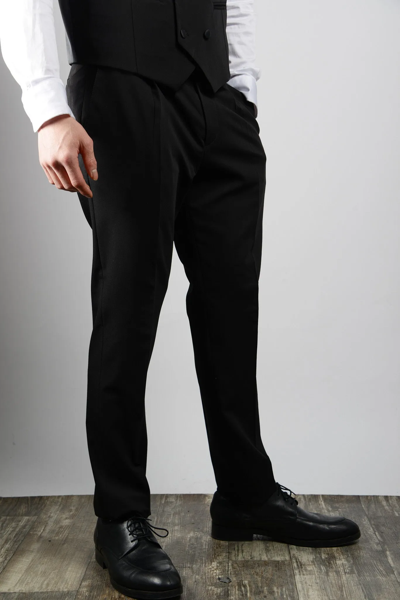 Cannon Relaxed Overlap Pant