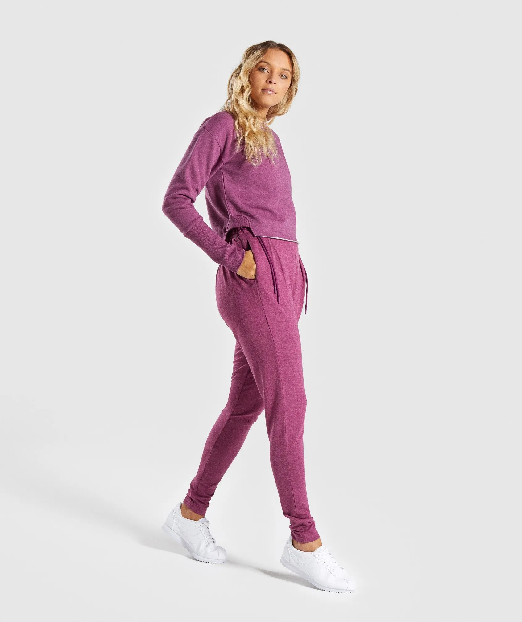 Gymshark Slounge Crescent Sweater - Dark Ruby Marl