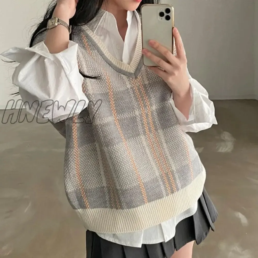 Hnewly Plaid Vest Women Spring Autumn New Vintage Sleeveless Sweater Korea Casual Ladies Knitted Vest Tops Woman Sweater Vests