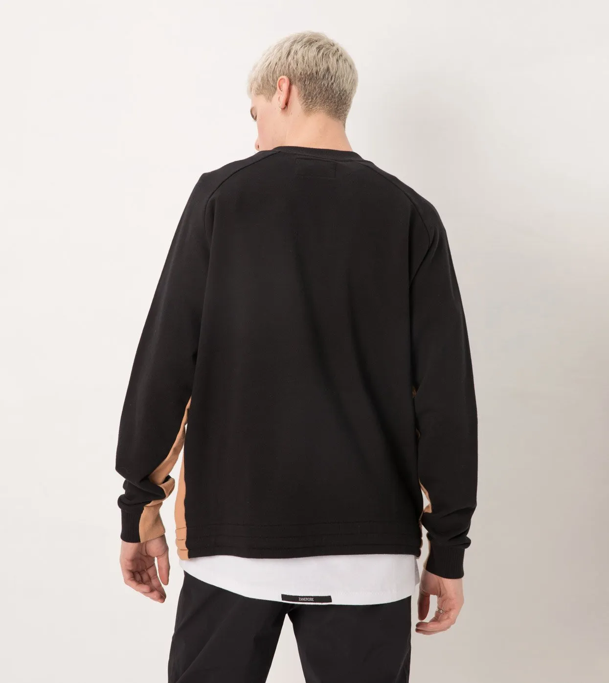 Sideline Box Crew Sweat Black/Biscuit