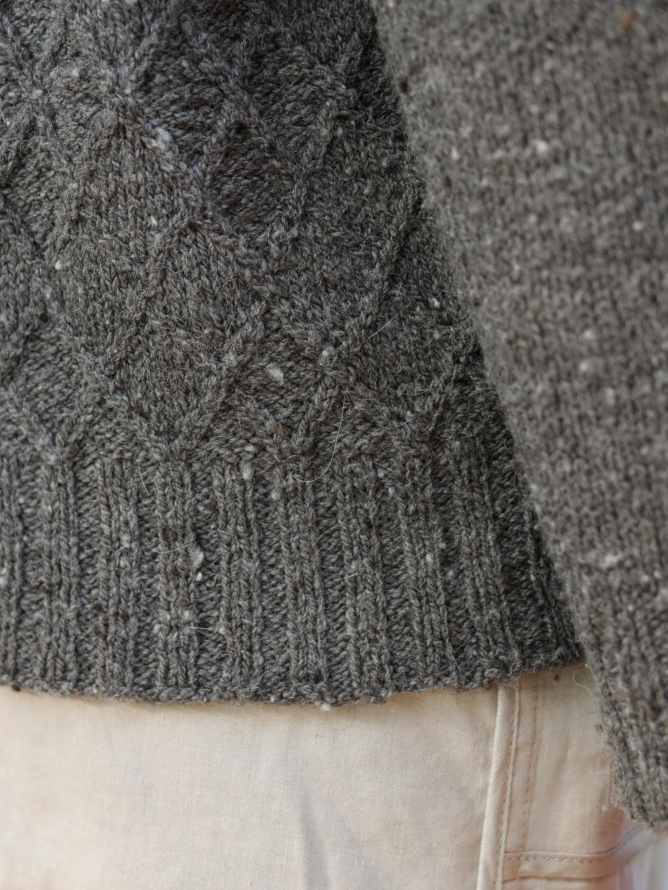 Subterraneans Pullover <br/><small>knitting pattern</small>