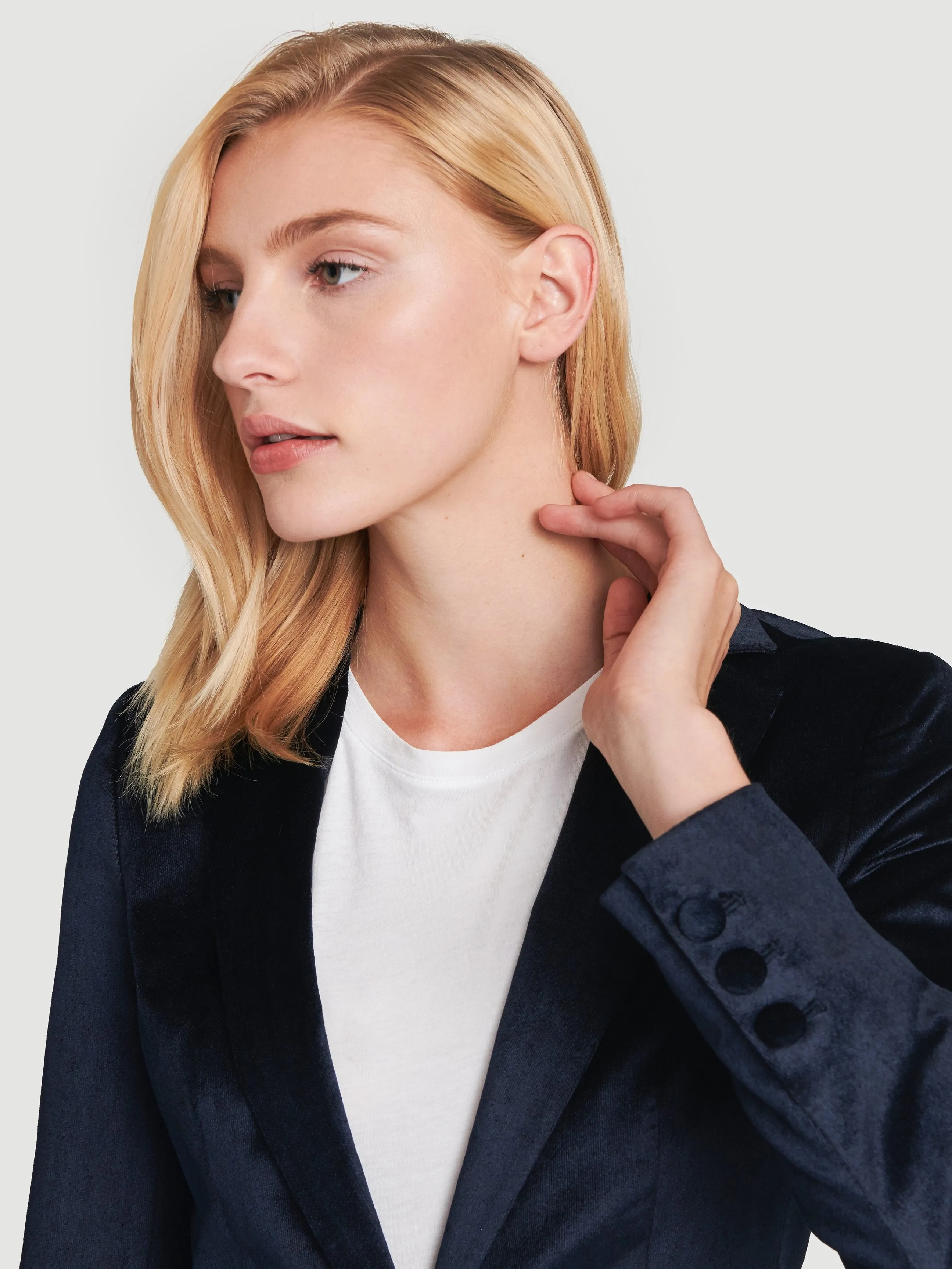 Velvet Classic Blazer -- Navy