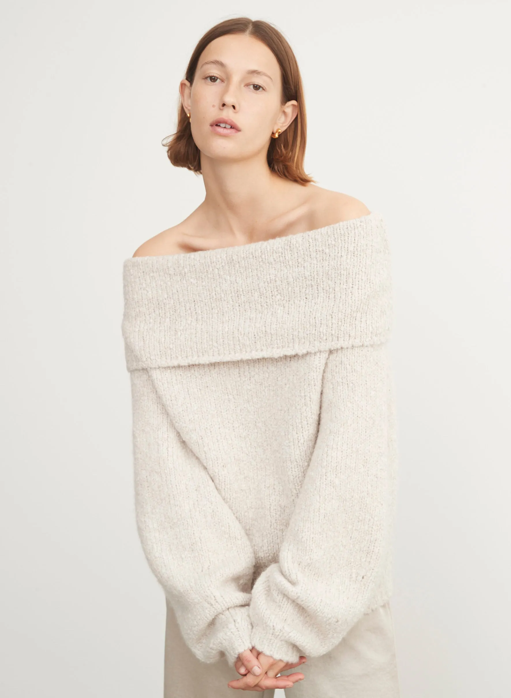 Vince - Off Shoulder Pullover in Heather Pearl Oat